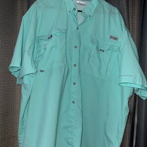 Columbia PFG Men's Short-Sleeve Button-Down Shirt in Aqua